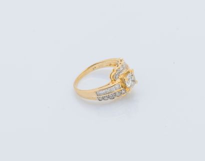 Bague solitaire en or jaune 18 carats (750...