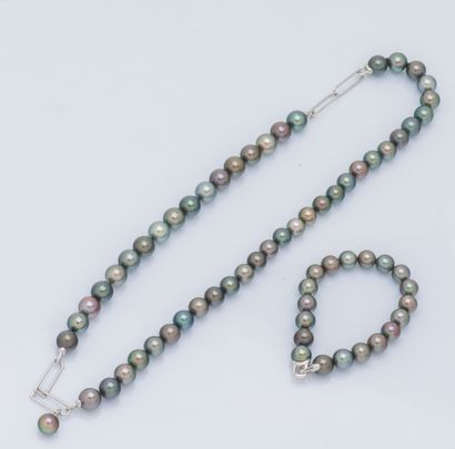 WORMS
Parure en or gris 18 carats (750 ‰)...