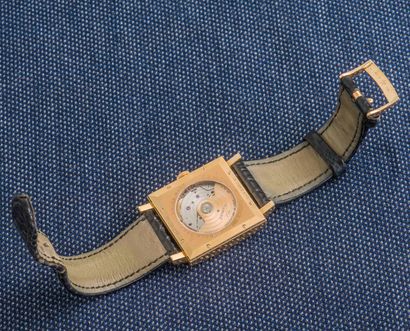 ZENITH
Montre classique modèle Vintage 1965...