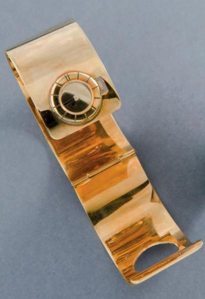 LANVIN
(BRACELET DE FORCE MONTRE RONDE /...
