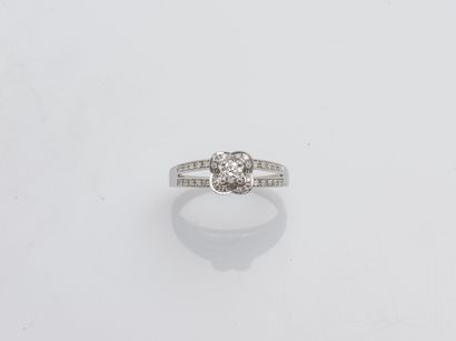 MAUBOUSSIN
Bague modèle Chance of Love en...