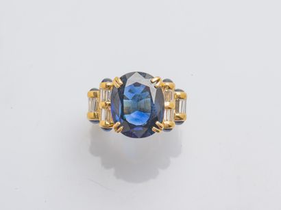 Bague en or jaune 18 carats (750 millièmes)...