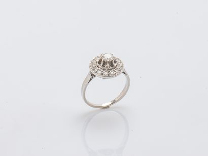 Bague en or gris 18 carats (750 millièmes)...