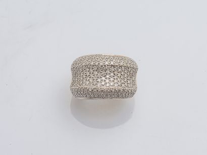 Bague bandeau incurvé en or jaune 18 carats...