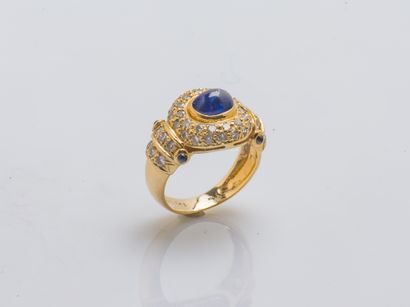 Bague jonc bombé or jaune 18 carats (750...