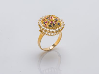 Bague boule en or jaune 18 carats (750 millièmes)...