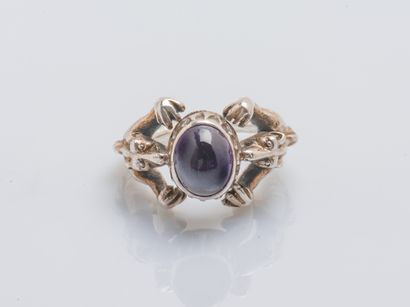 Bague en argent (800 millièmes) sertie d'un...