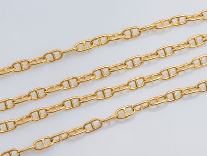 CARTIER Paris
Chaine formant sautoir en or...