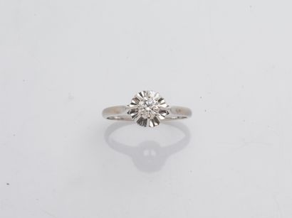 Bague solitaire en or gris 18 carats (750...