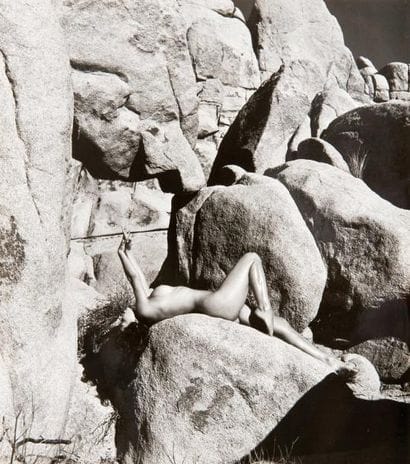 André de Dienes (1913-1985)
Nu s'étirant...