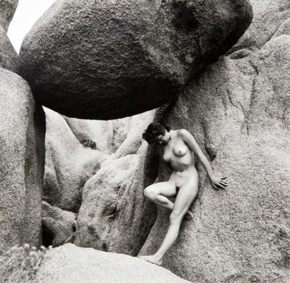 André de Dienes (1913-1985)
A l'abri d'un...
