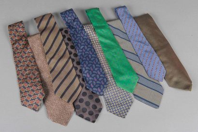 Lot de 10 cravates dont SMALTO, ZEGNA, RYKIEL,...