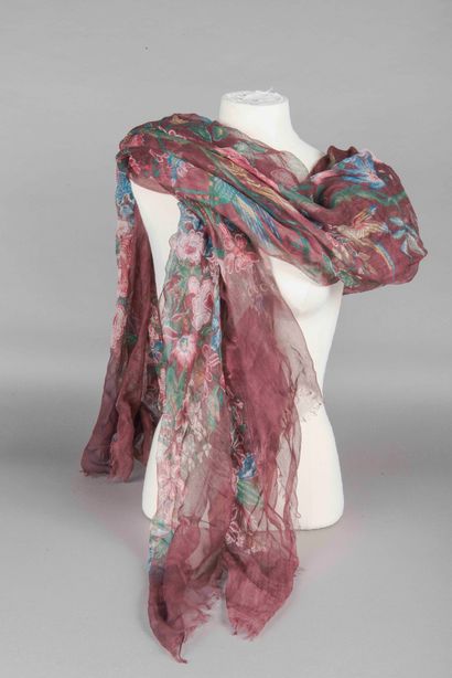 GUCCI 
Foulard en coton pourpre à décor de...