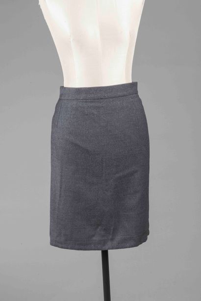 CHRISTIAN DIOR Boutique
Jupe droite en laine...