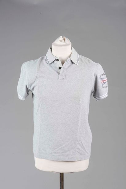 Lot de trois polos : 
- CERRUTI 1881, Polo...