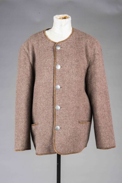 Veste bavaroise en laine de couleur taupe,...
