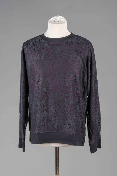Lot comprenant : 
- CERRUTI 1881, Veste imperméable...