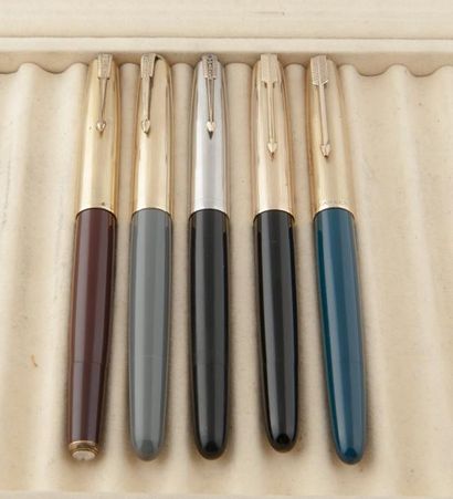 Lot de 5 stylos plume PARKER 51 modèle vacumatic...