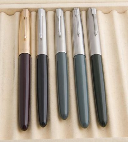 Lot de 5 stylos plume PARKER 51 aérométric...