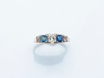 Bague jarretière en or jaune 18 carats (750...