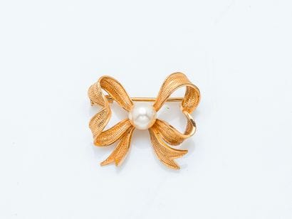 Broche nœud en or jaune 18 carats (750 ‰)...