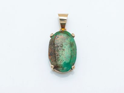Pendentif en or jaune 14 carats (585 ‰) serti...