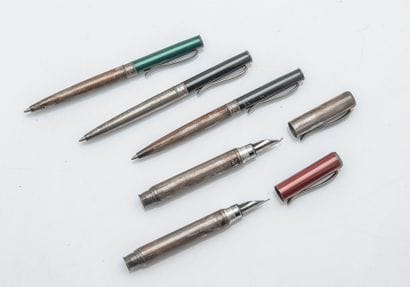 VALERIA MATTA
Set of three retractable ballpoint...