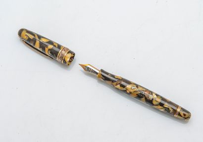 STIPULA
Etruria 991 fountain pen, screw cap...
