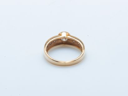 Bague jonc en or jaune 14 carats (585 millièmes)...