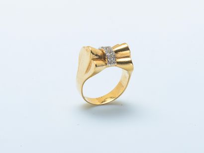 Bague nœud en or jaune 18 carats (750 ‰)...