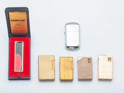 Set of 5 lighters including : 
a Rodan Slim...
