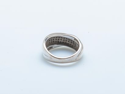 Bague bandeau en or gris 18 carats (750 ‰)...