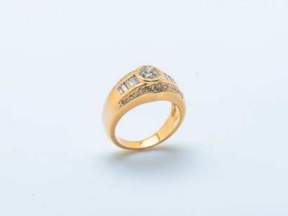 Bague bandeau en or jaune 18 carats (750...