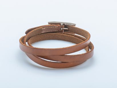 HERMES
Bracelet Hapi 3 formant trois tours...