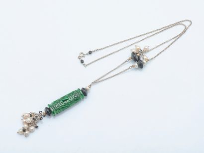 Sautoir formé d'une chaine en argent (800...