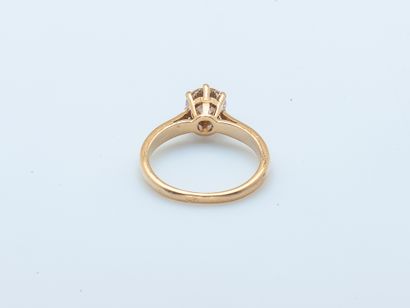 Bague solitaire en or jaune 18 carats (750...