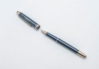 MONTBLANC
Stylo roller Meisterstuck Tour...