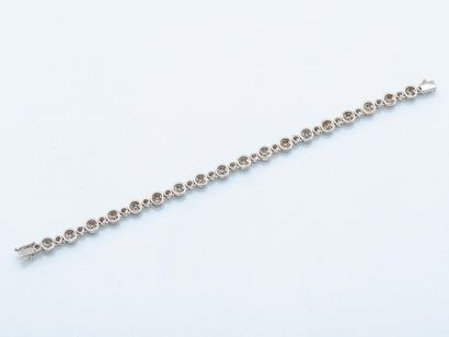 Bracelet ligne en or gris 18 carats (750...
