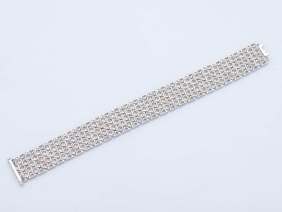 Large, supple platinum (950 ‰) ribbon bracelet...