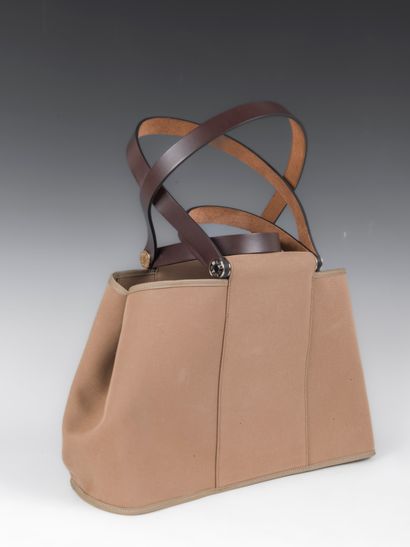 HERMÈS Paris
Cabag