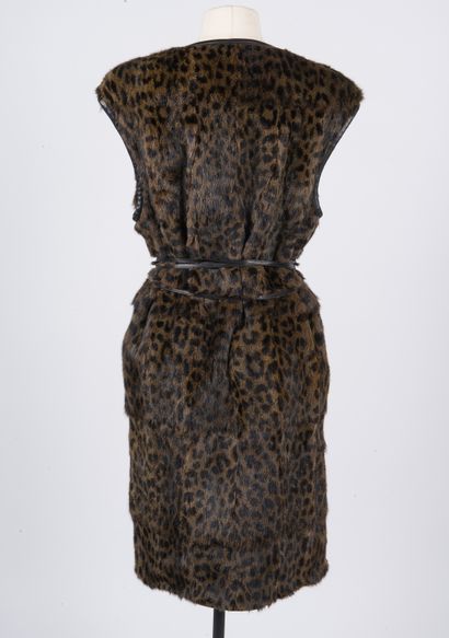 LANVIN Paris
Sleeveless long jacket in leopard-print...