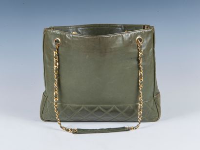 CHANEL, circa 1987
Gabriel bag in olive-green...