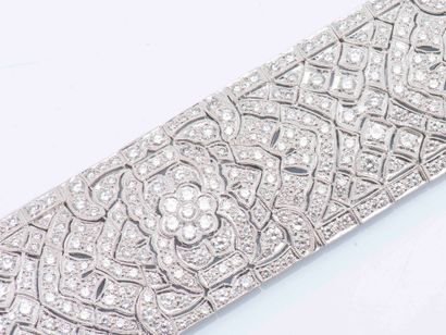 Large openwork, articulated ribbon bracelet...