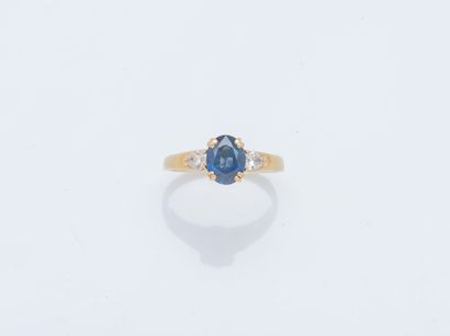 Bague en or jaune 18 carats (750 ‰) sertie...