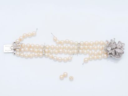 Four-row cultured pearl bracelet, the bars...