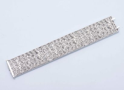 Large openwork, articulated ribbon bracelet...