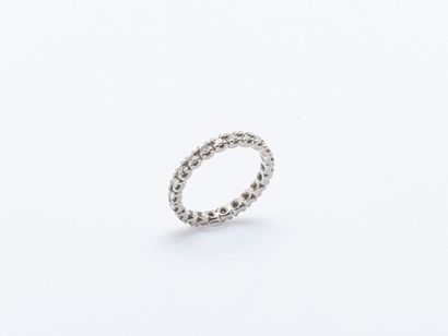 Alliance américaine en or gris 18 carats...