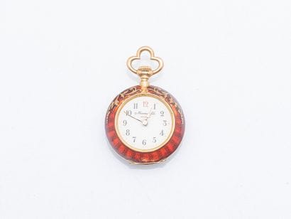 Collar watch in 18K yellow gold (750 ‰),...