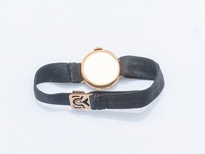 18K (750 ‰) yellow gold round ladies' watch...