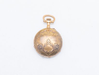 Collar watch in 18K yellow gold (750 ‰) and...